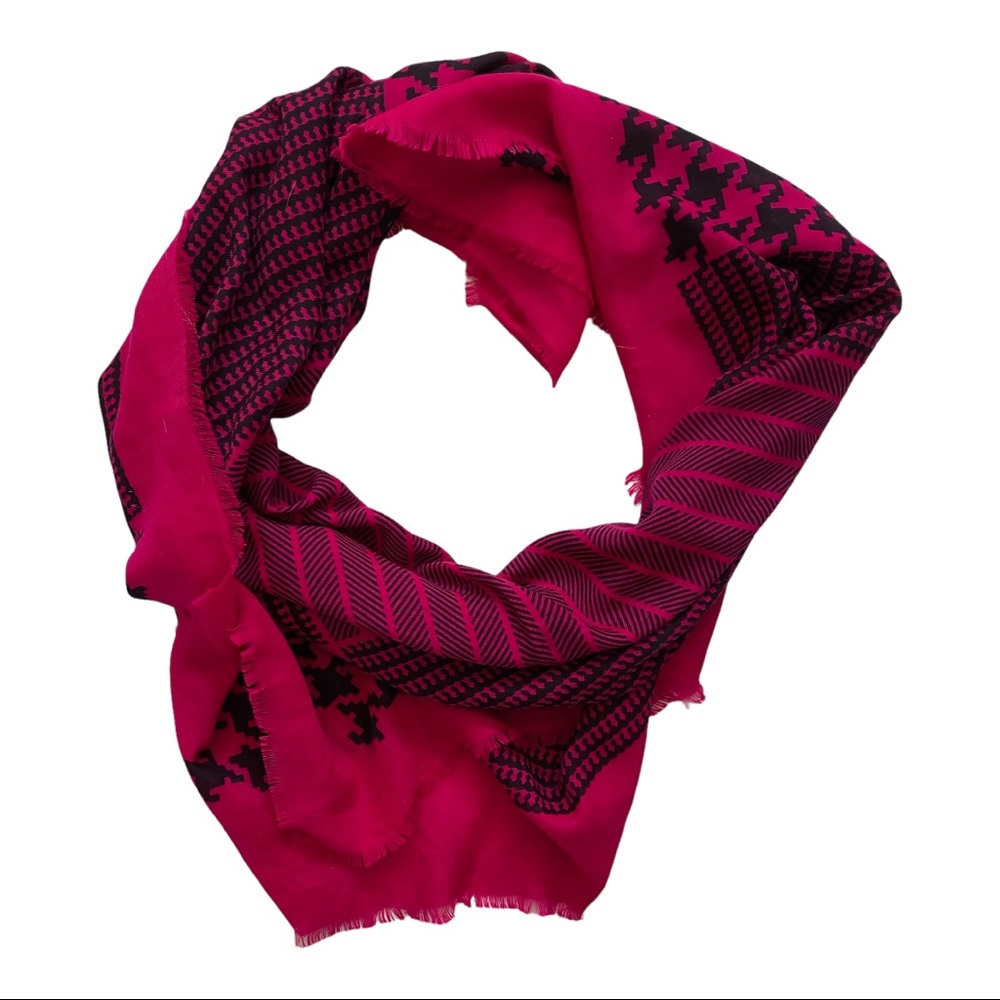 Large Square Scarf Pink and Black Houndstooth